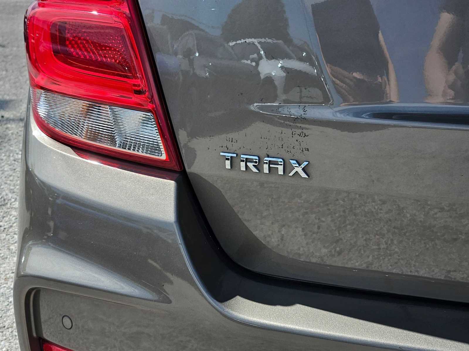 Used 2021 Chevrolet Trax LT w/ Driver Confidence Package image 11