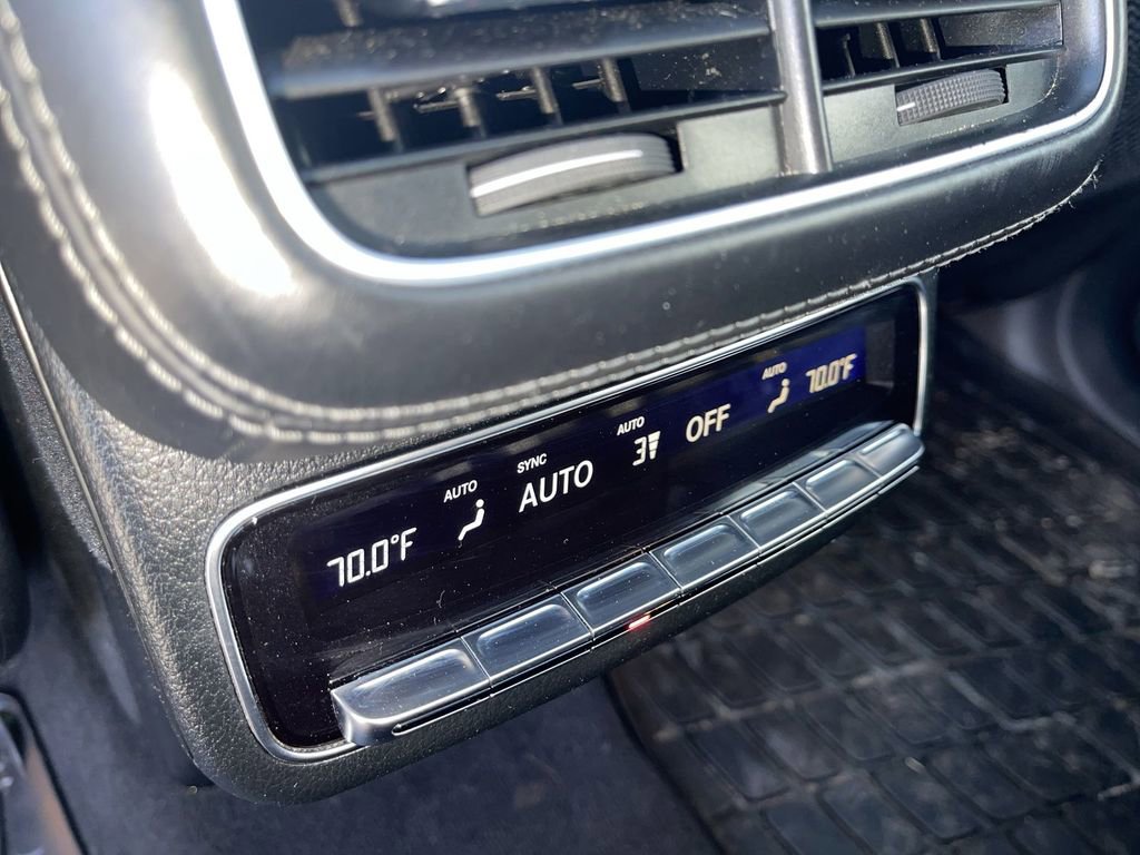 Used 2023 Mercedes-Benz GLS 63 AMG 4MATIC image 33