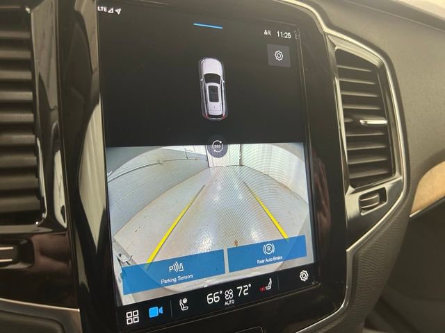 Used 2023 Volvo XC90 B6 Plus image 20