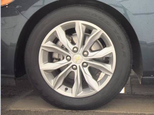 Used 2020 Chevrolet Malibu LT FWD image 9