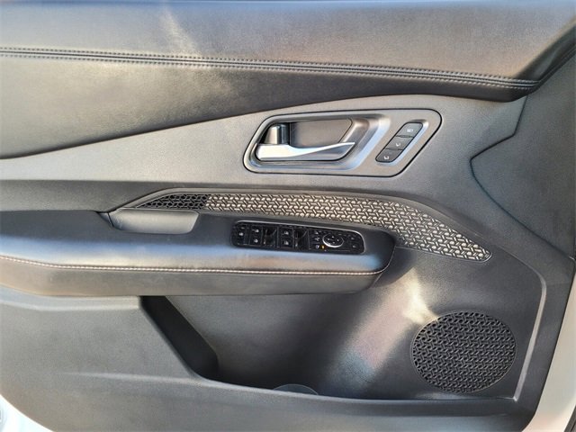 Used 2023 Nissan Ariya FWD image 26