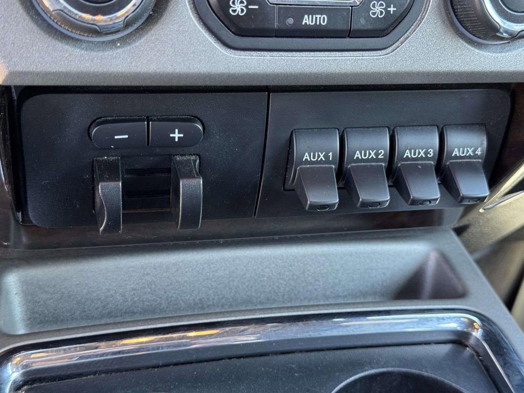 Used 2016 Ford F350 Platinum AWD/4WD image 8