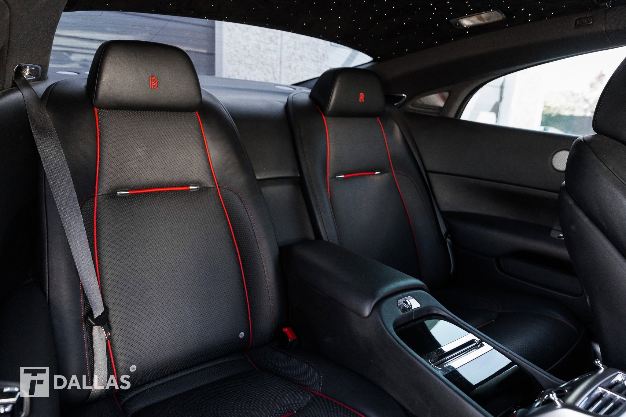 Used 2017 Rolls-Royce Wraith RWD image 35