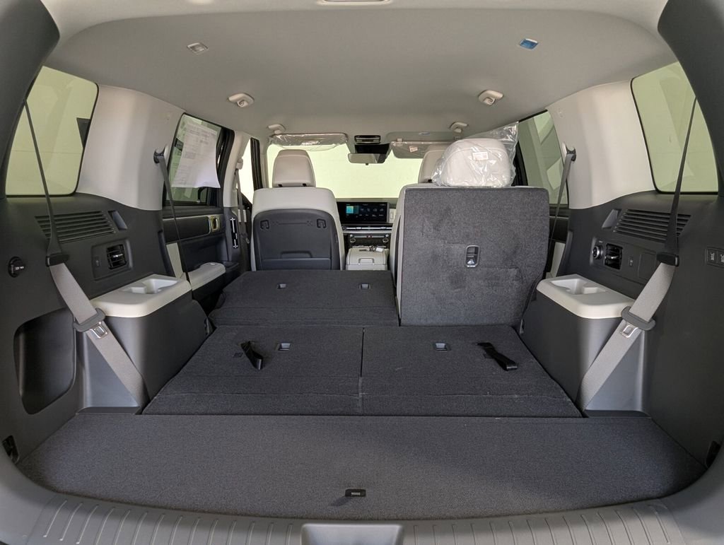 New 2026 Hyundai Santa Fe SEL FWD image 27