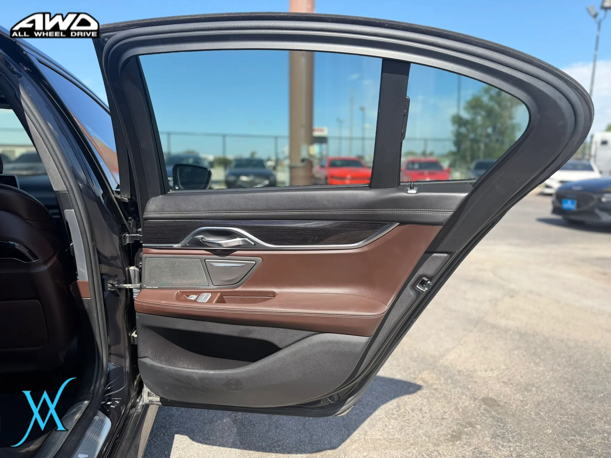 Used 2016 BMW 750i xDrive AWD/4WD image 16