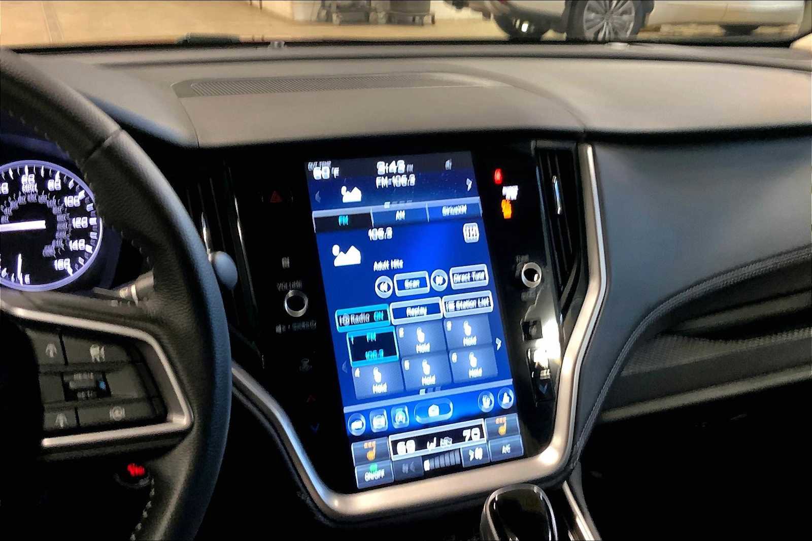 Certified 2025 Subaru Outback Premium image 7