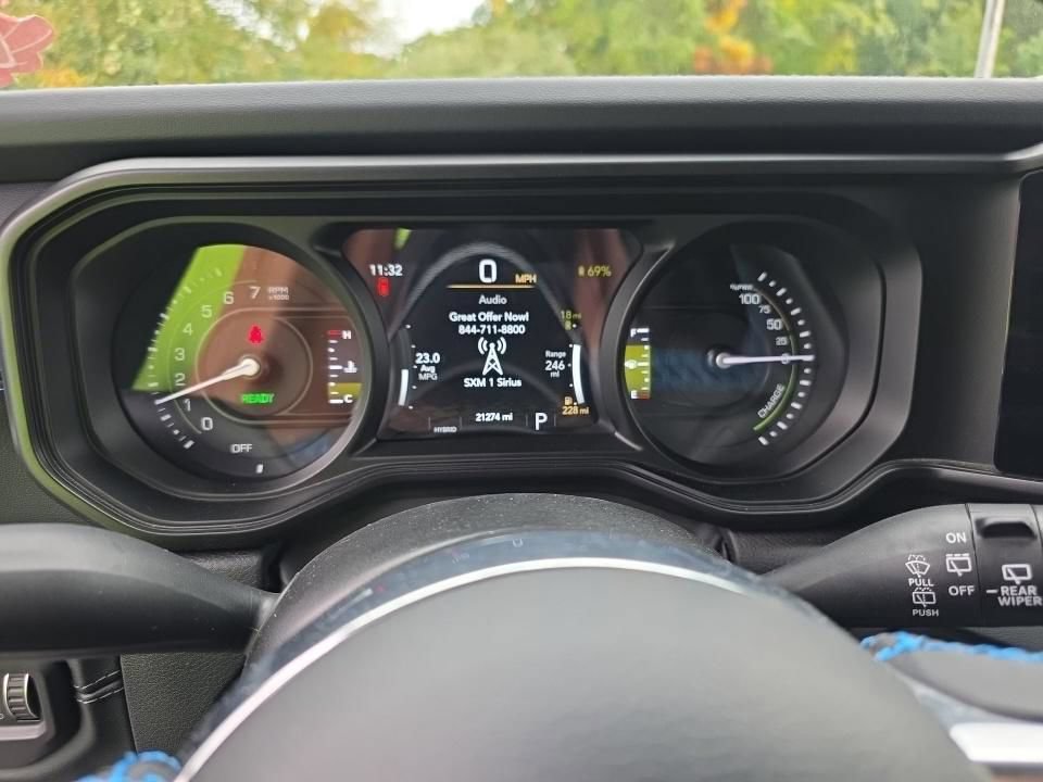 Used 2024 Jeep Wrangler High Altitude AWD/4WD image 16