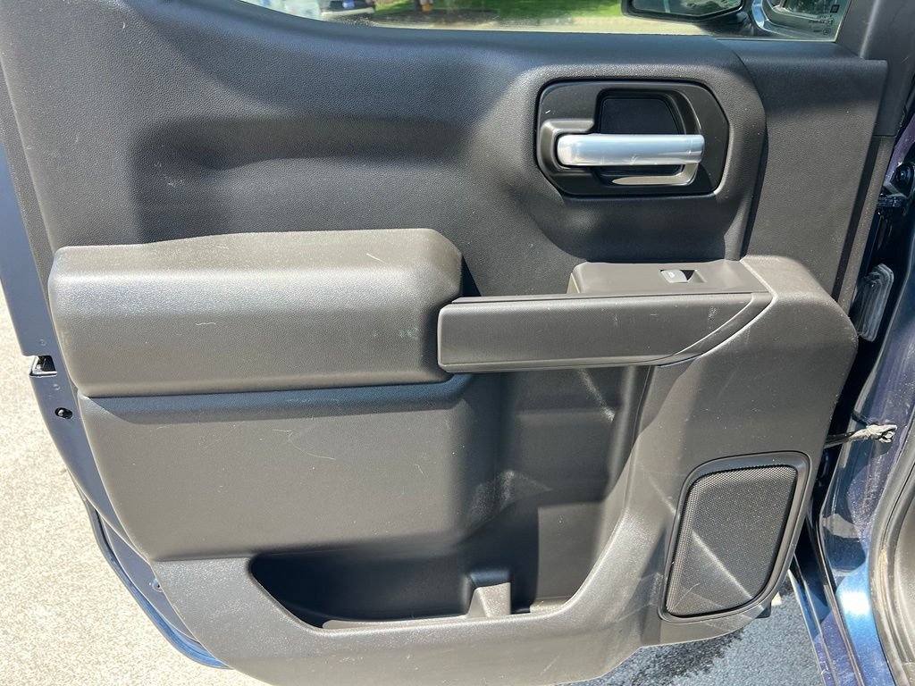 Used 2021 Chevrolet Silverado 1500 LT AWD/4WD image 20