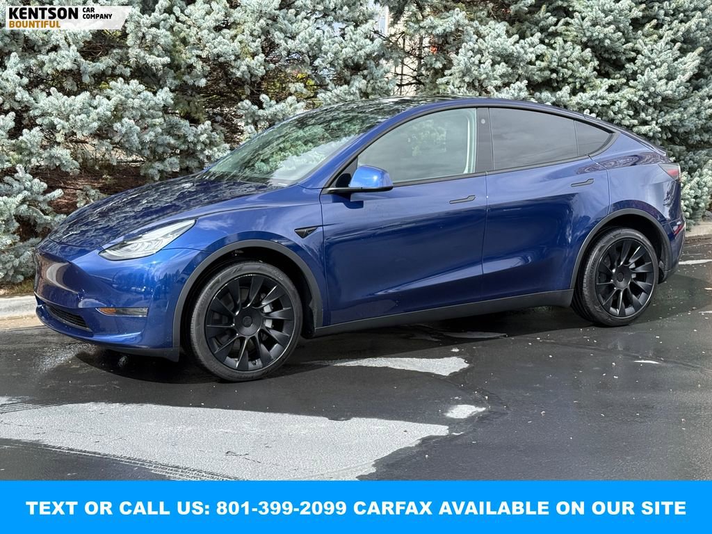 Used 2023 Tesla Model Y Long Range AWD/4WD image 1