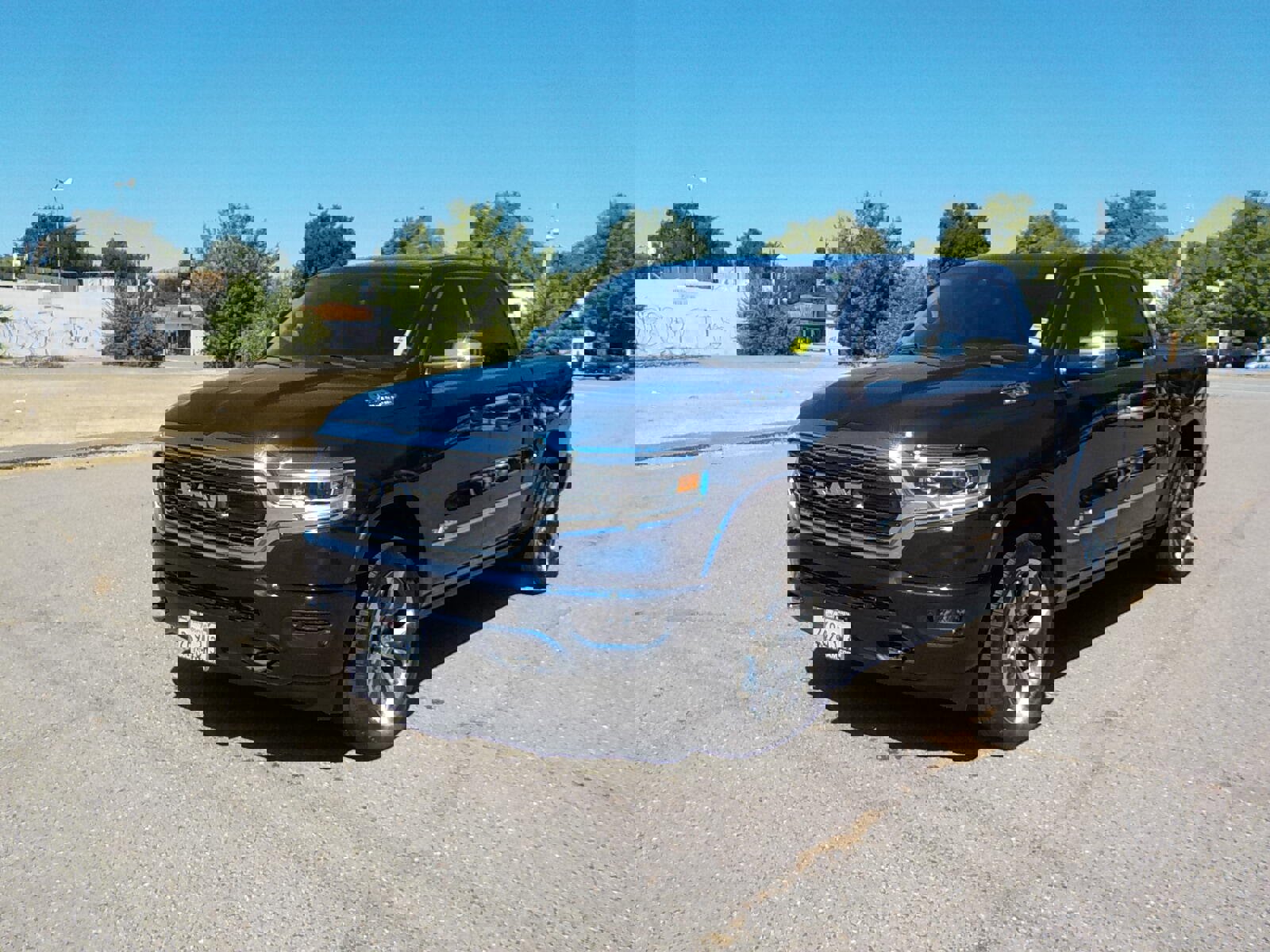 Used 2023 RAM 1500 Limited image 1