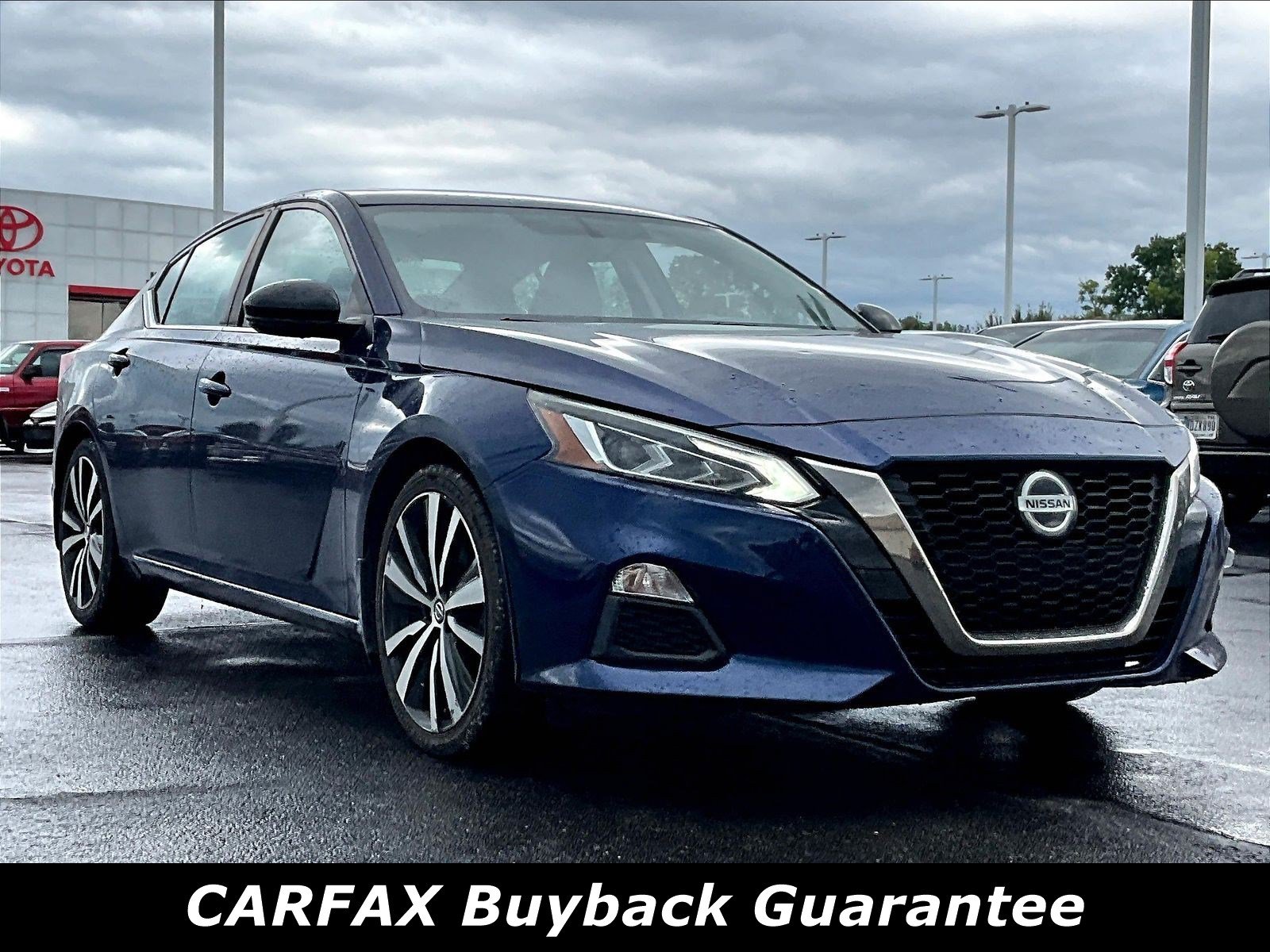 Used 2019 Nissan Altima 2.5 SR w/ SR Premium Package FWD image 3
