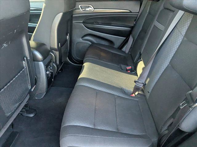 Used 2020 Jeep Grand Cherokee Laredo image 18