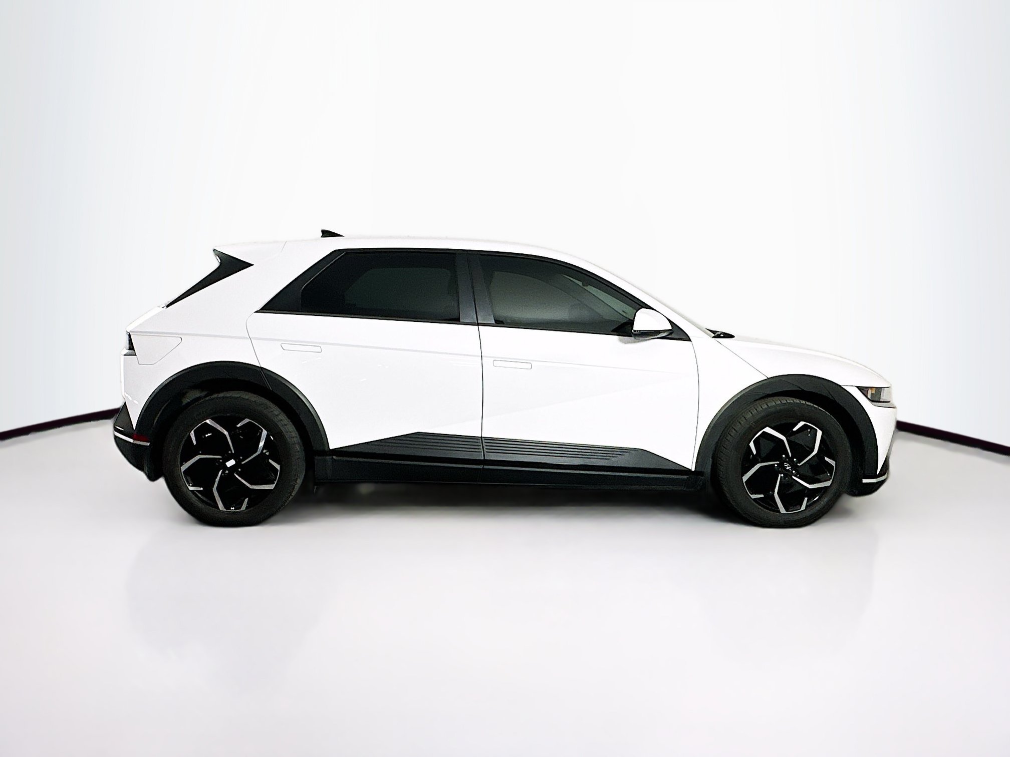 Used 2024 Hyundai Ioniq 5 SEL RWD image 10