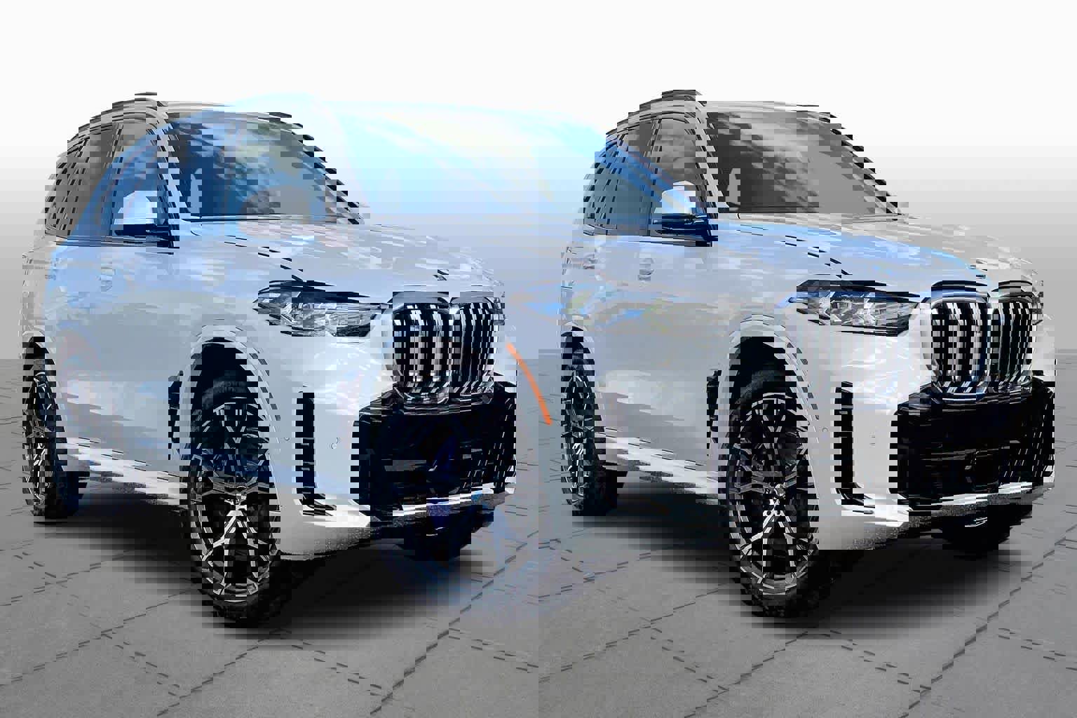 New 2026 BMW X5 sDrive40i w/ M Sport Package RWD image 2