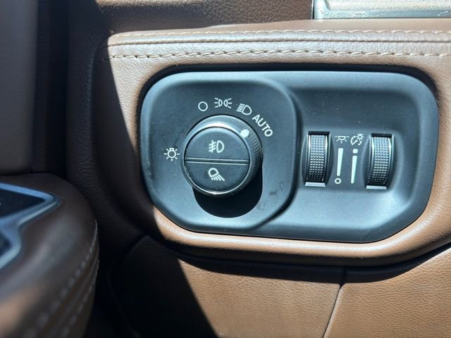 Used 2022 RAM 3500 Limited image 20