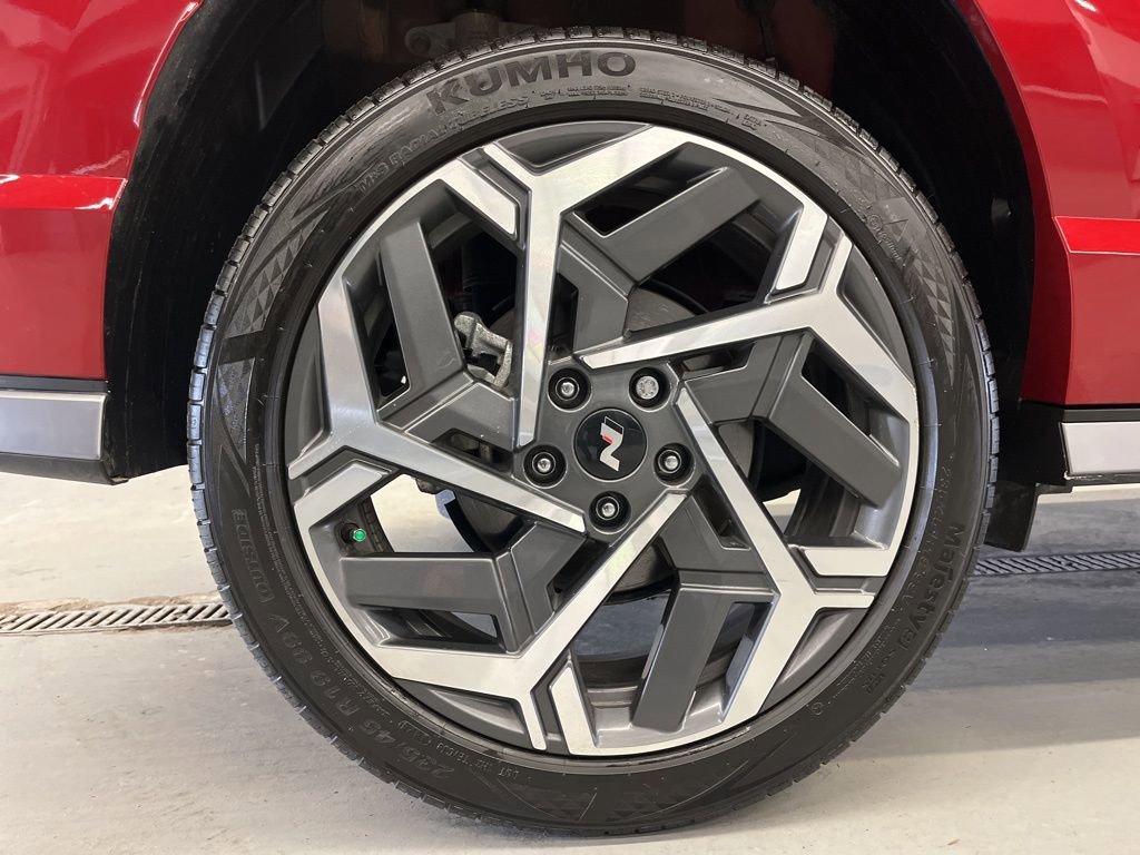 Used 2025 Hyundai Kona N Line image 38