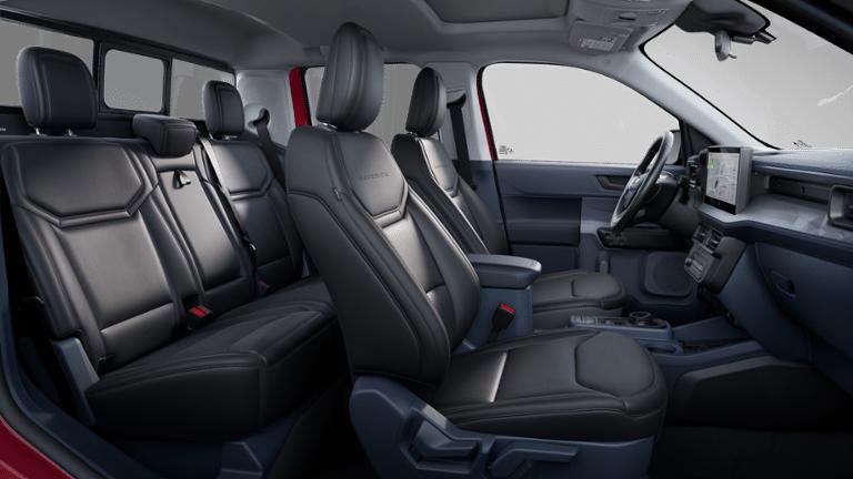 New 2025 Ford Maverick Lariat w/ Black Appearance Package image 6