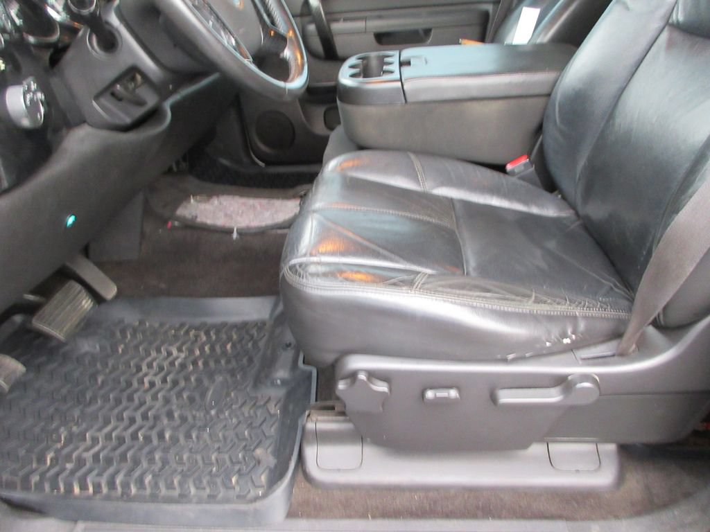 Used 2011 GMC Sierra 1500 SLE w/ Power Tech Package AWD/4WD image 22