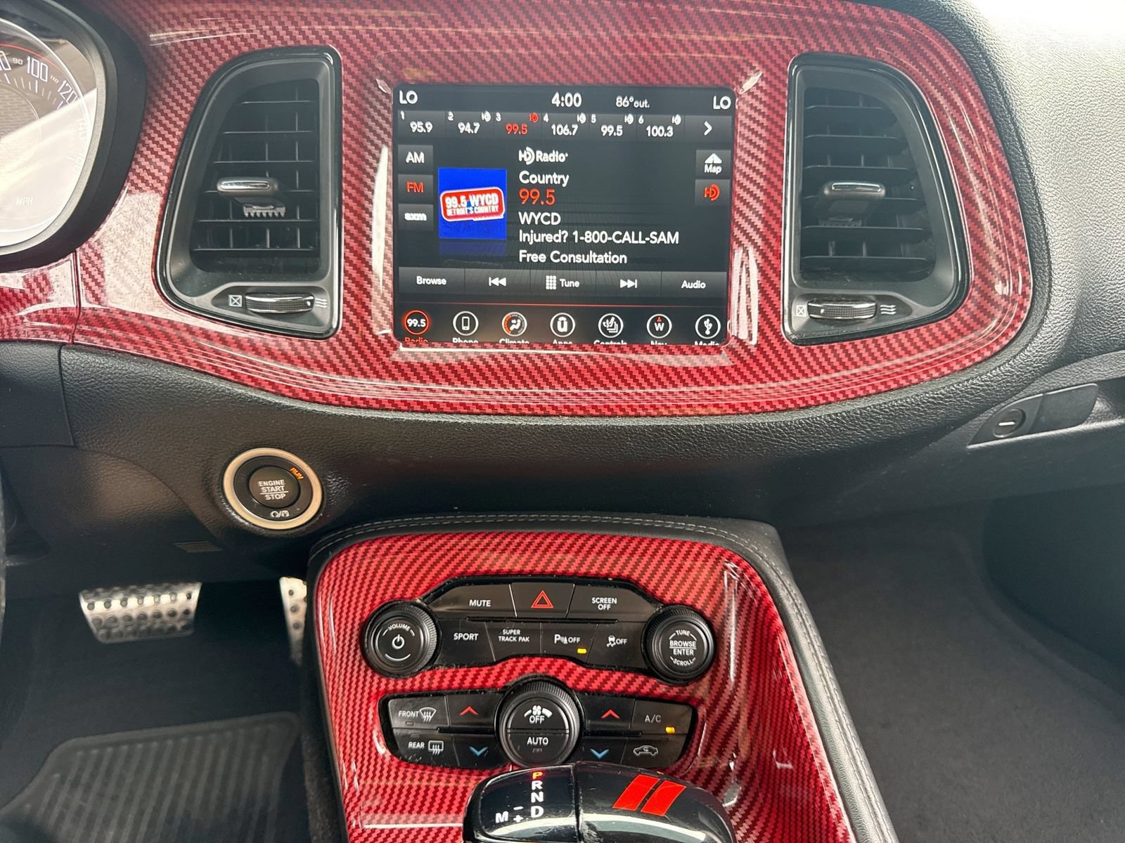 Used 2019 Dodge Challenger R/T w/ Driver Convenience Group RWD image 30