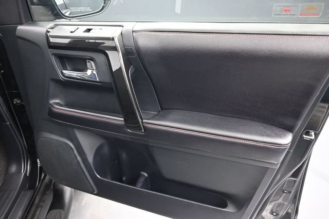 Used 2015 Toyota 4Runner Trail AWD/4WD image 27