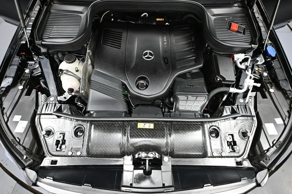 Used 2026 Mercedes-Benz GLS 450 4MATIC image 50