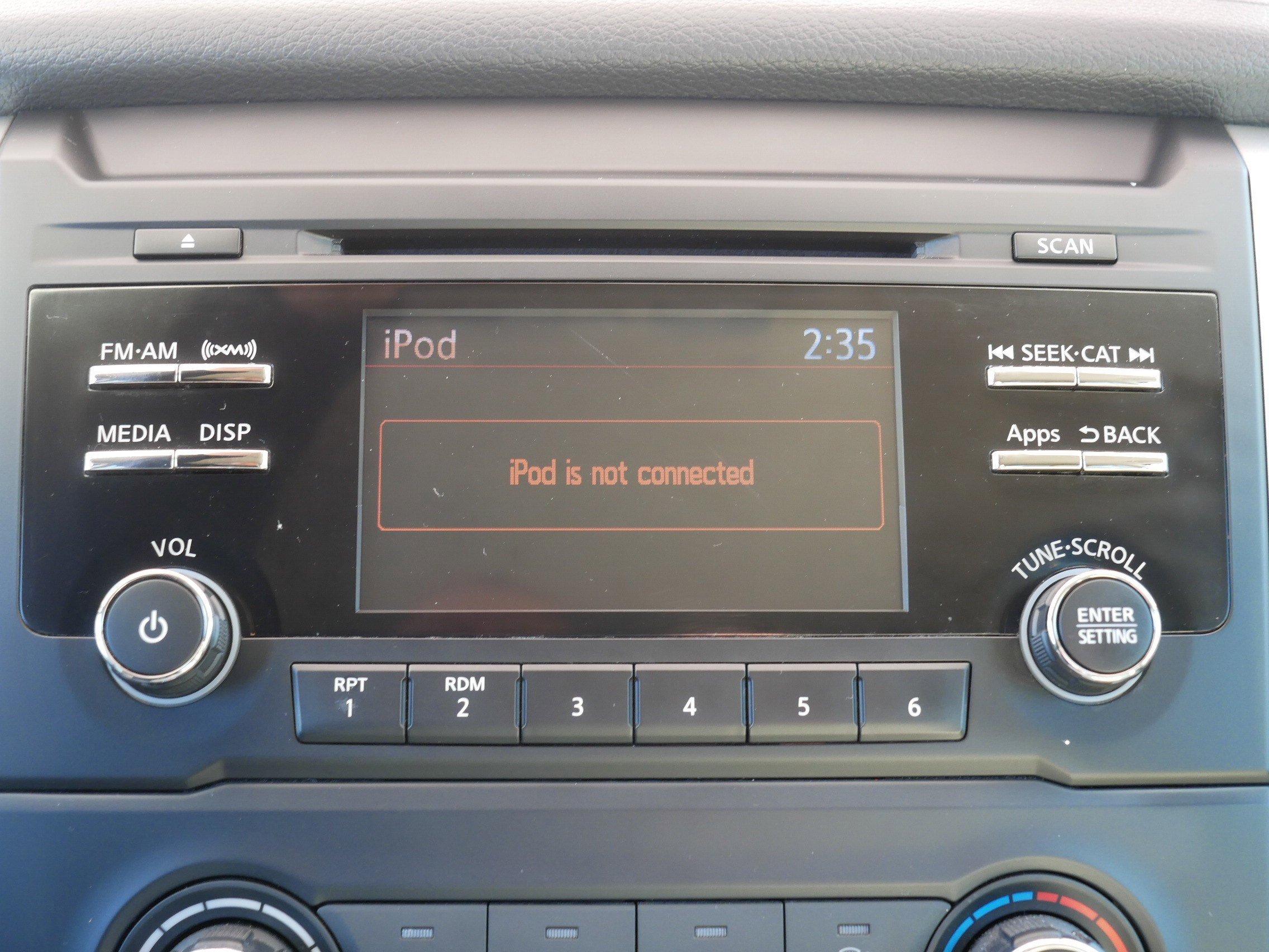 Certified 2017 Nissan Titan SV image 27