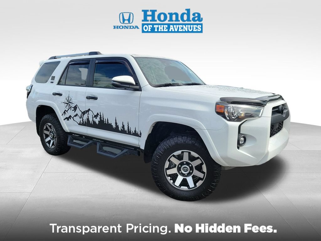 Used 2024 Toyota 4Runner SR5 Premium w/ Moonroof Package AWD/4WD image 1