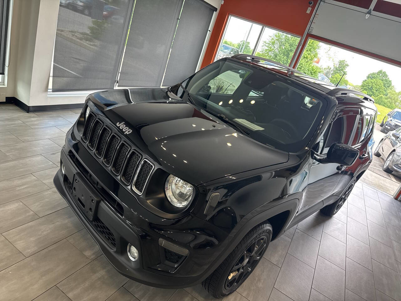 Used 2021 Jeep Renegade Latitude image 7
