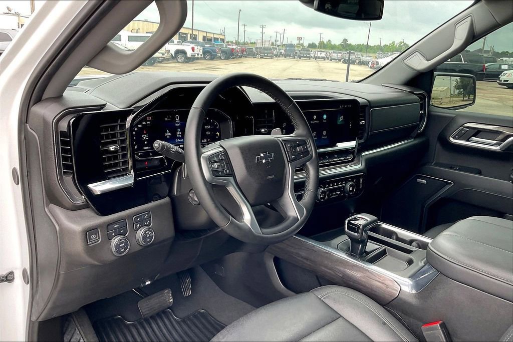 Used 2024 Chevrolet Silverado 1500 LTZ w/ LPO, Dark Essentials Package AWD/4WD image 14