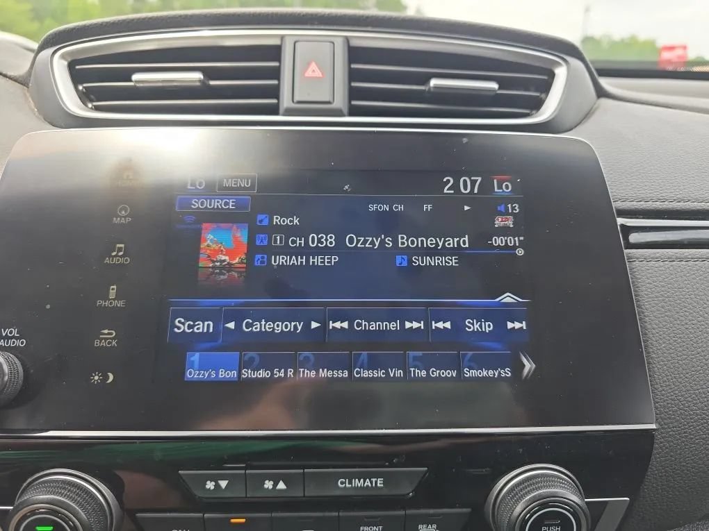 Used 2021 Honda CR-V Touring image 31