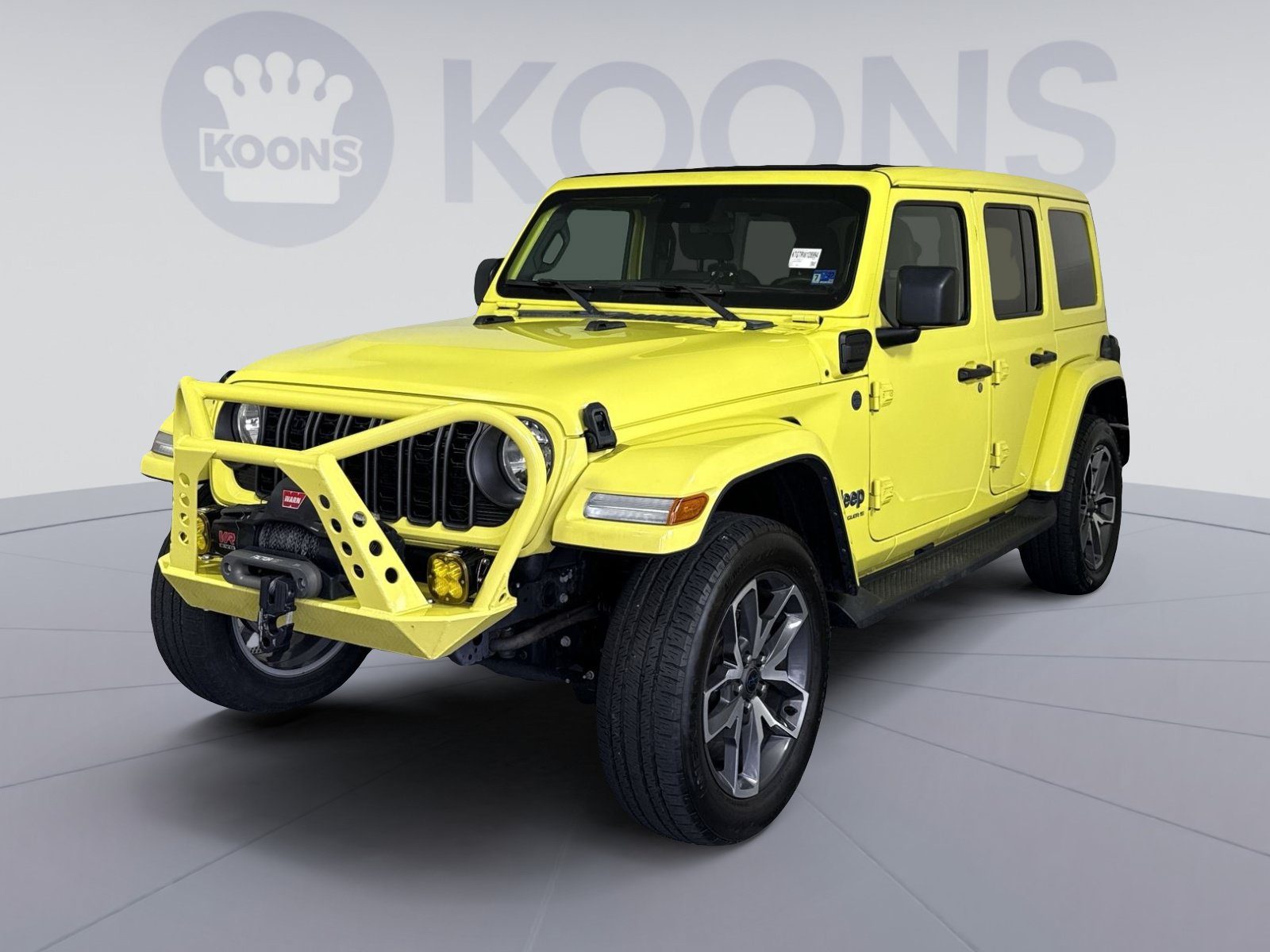 Used 2024 Jeep Wrangler Unlimited w/ Convenience Group AWD/4WD image 1