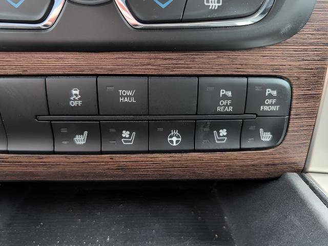 Used 2016 RAM 1500 Laramie w/ Convenience Group AWD/4WD image 15