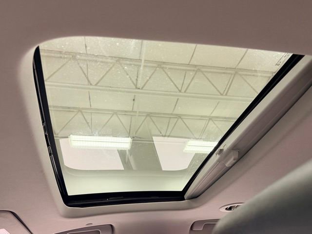 Certified 2021 Chevrolet Traverse High Country image 18