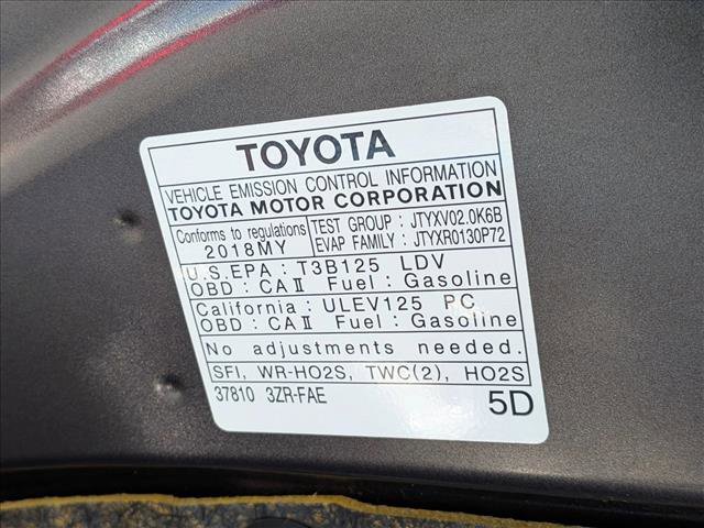 Used 2018 Toyota C-HR XLE FWD image 22
