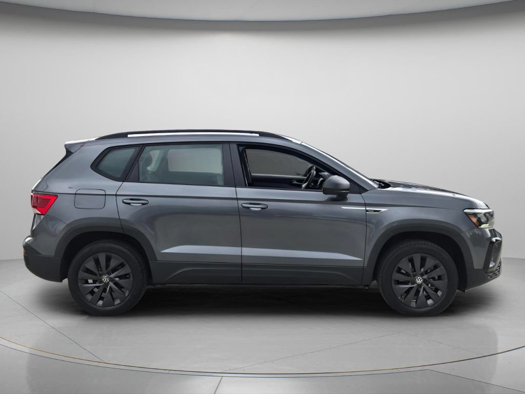 Certified 2024 Volkswagen Taos S FWD image 7