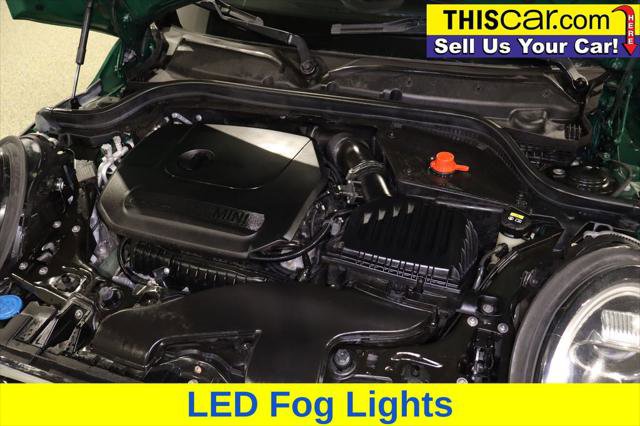 Used 2020 MINI Cooper 2-Door Hardtop w/ Storage Package image 26