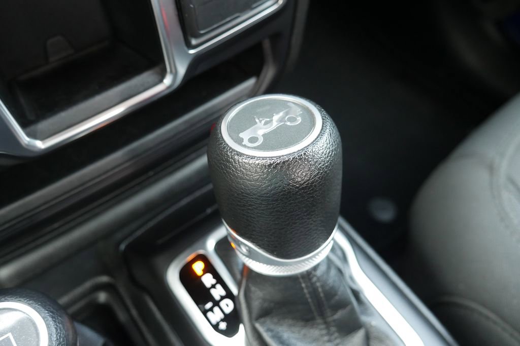 Used 2020 Jeep Wrangler Sport image 20