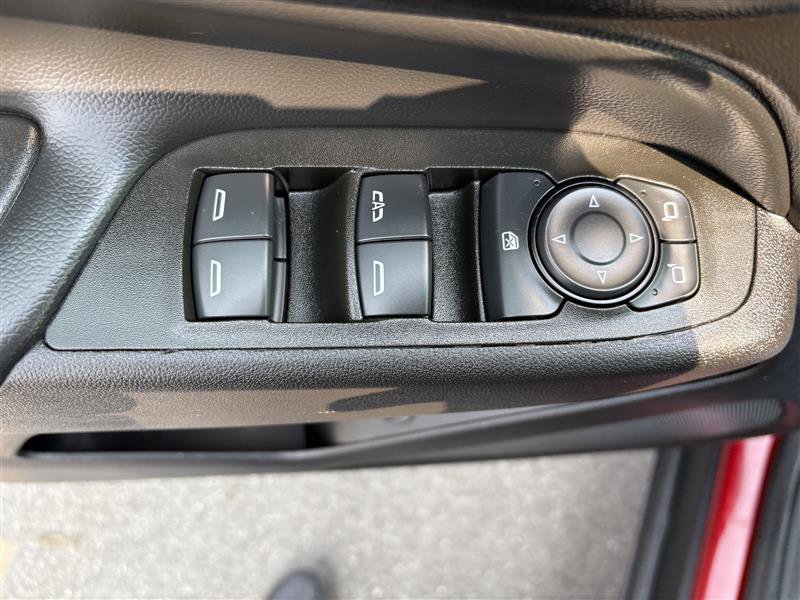 Used 2024 Chevrolet Equinox LT image 8