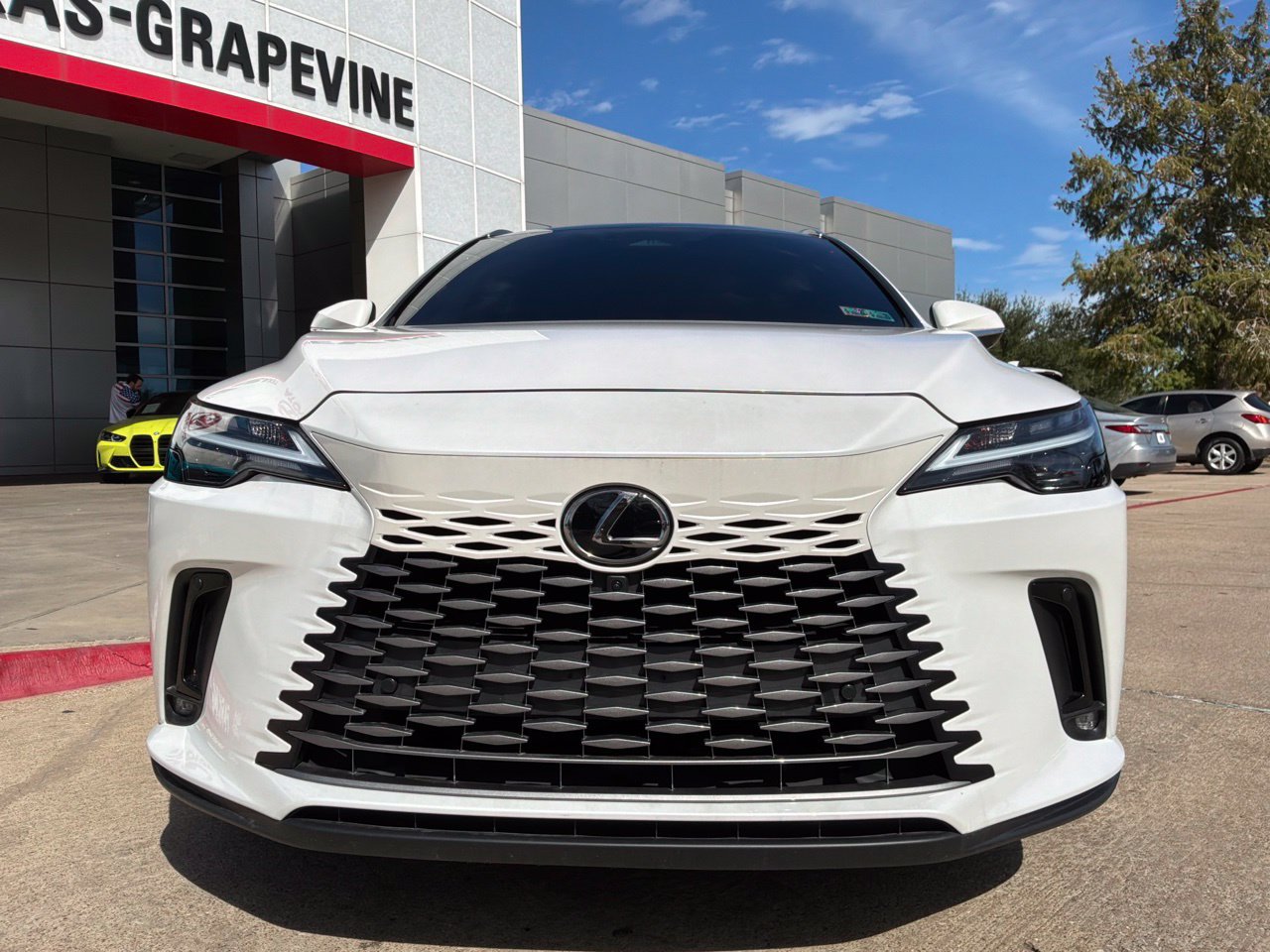 Used 2025 Lexus RX 350 Premium Plus w/ Convenience Package AWD/4WD image 3