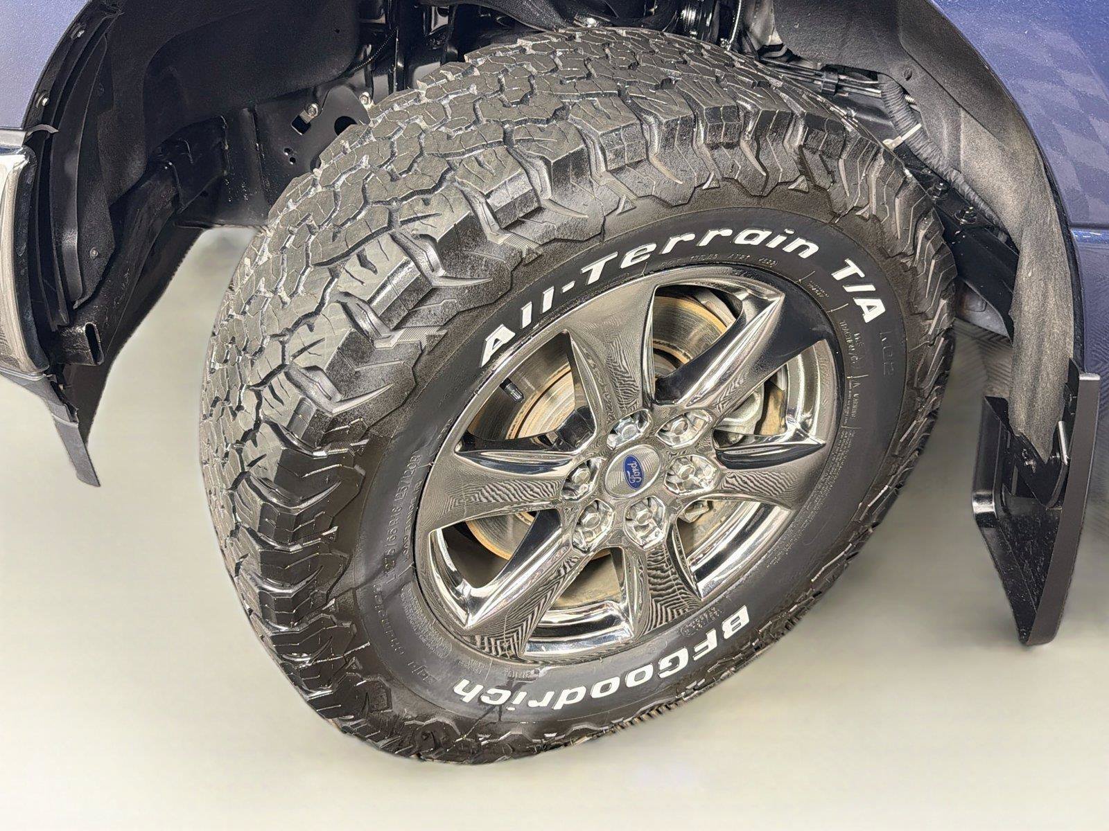 Used 2020 Ford F150 XLT w/ Equipment Group 302A Luxury AWD/4WD image 37