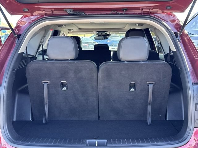 Certified 2024 Kia Sorento S w/ Panoramic Sunroof Package FWD image 12