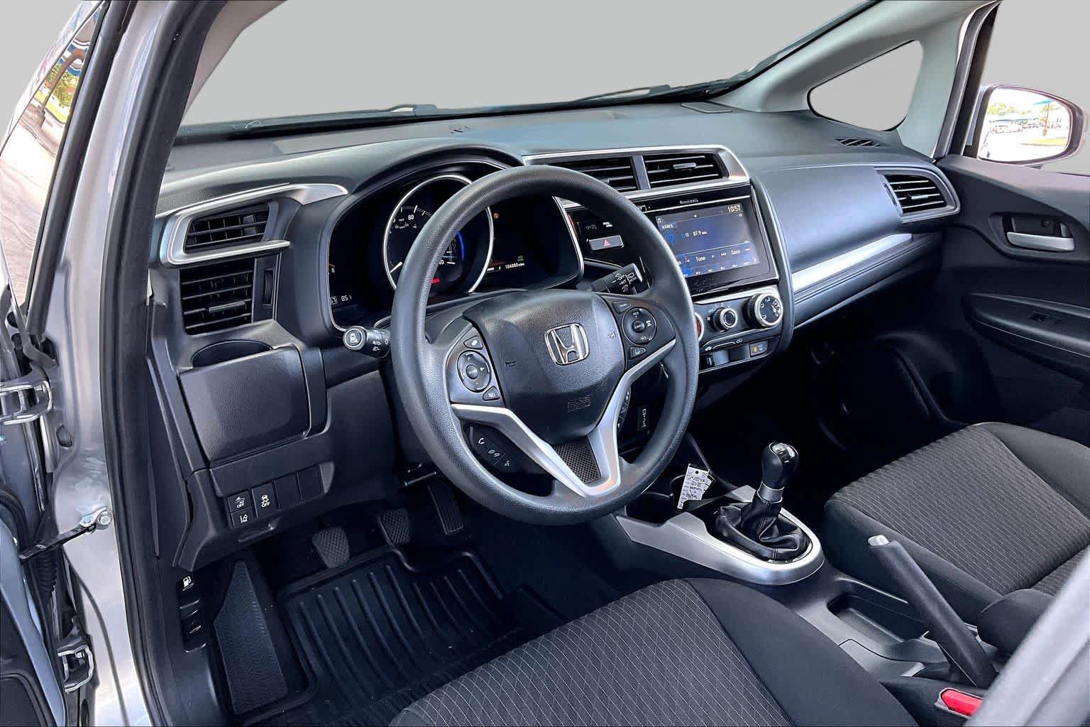 Used 2018 Honda Fit EX image 17
