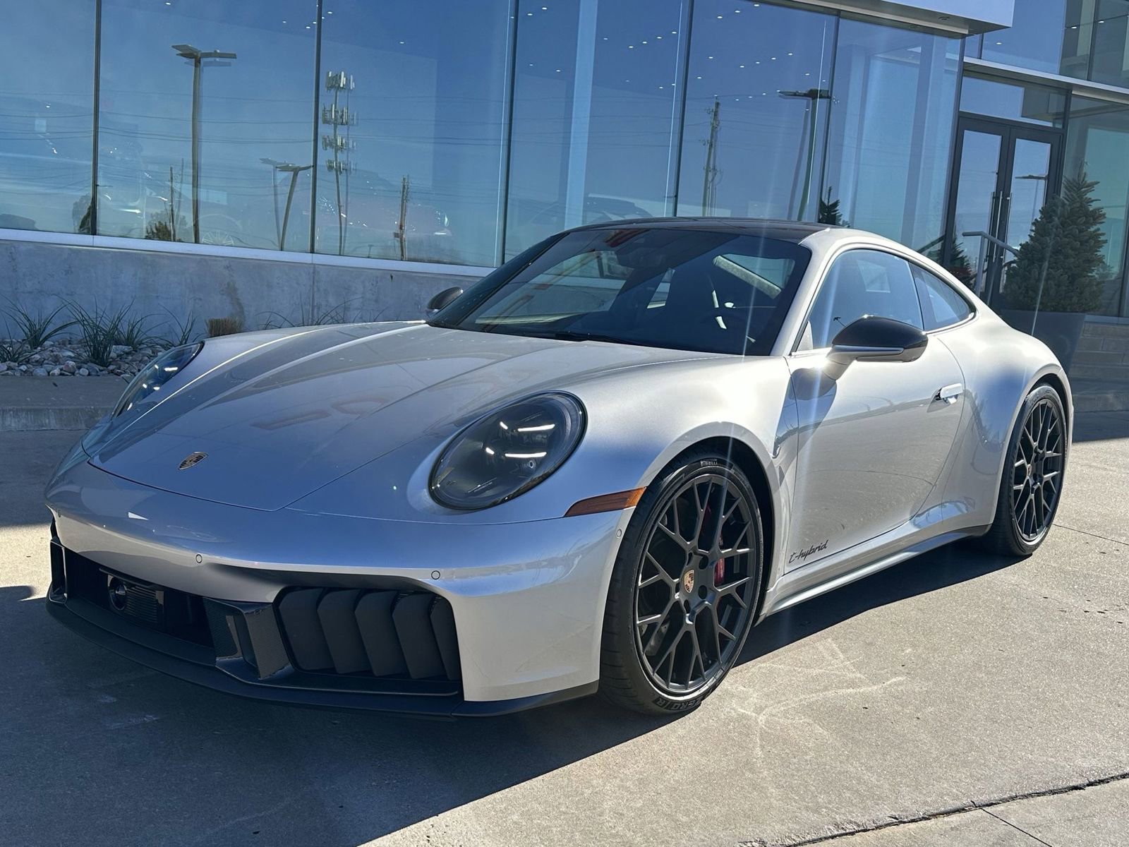 New 2026 Porsche 911 Carrera GTS image 1