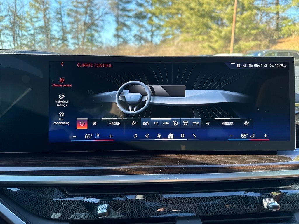 New 2026 BMW X5 xDrive50e w/ Climate Comfort Package image 19