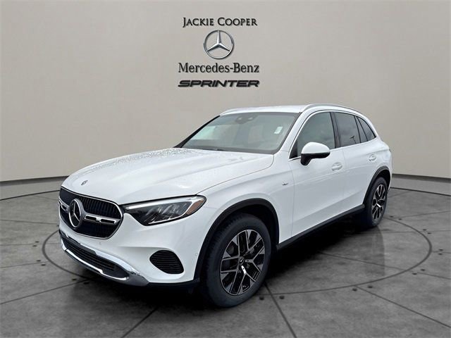 New 2025 Mercedes-Benz GLC 350e 4MATIC image 1