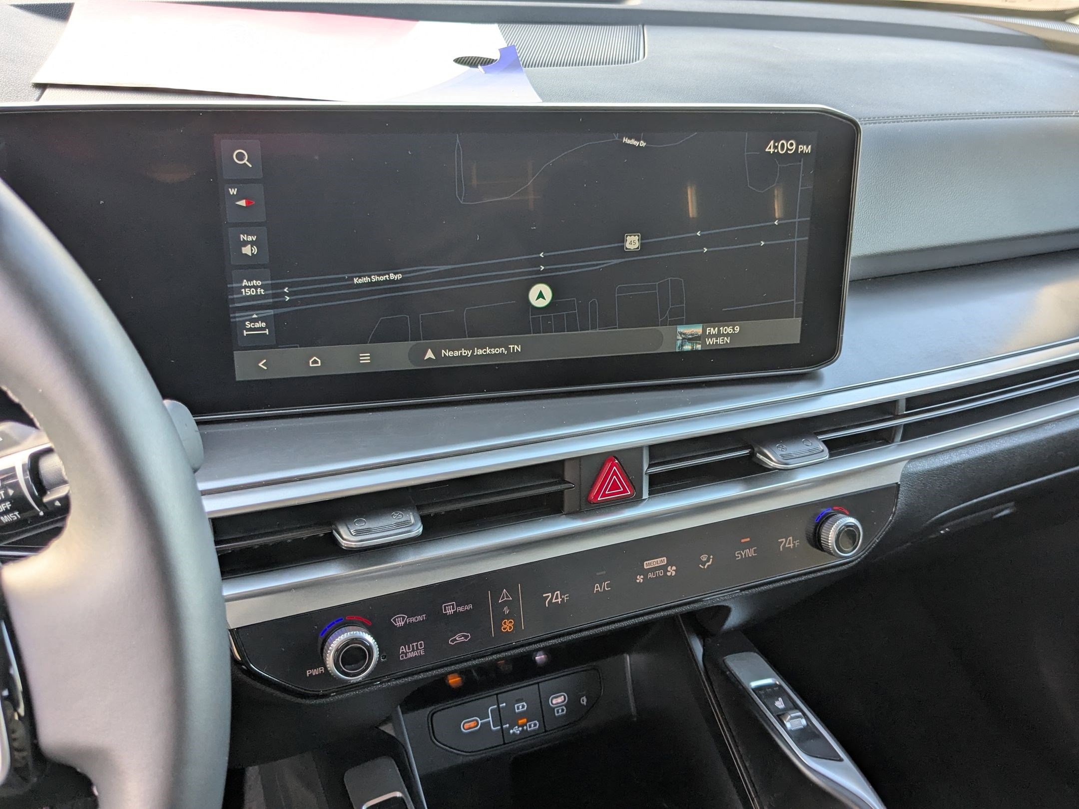 New 2025 Kia Sorento EX w/ Panoramic Sunroof Package image 18