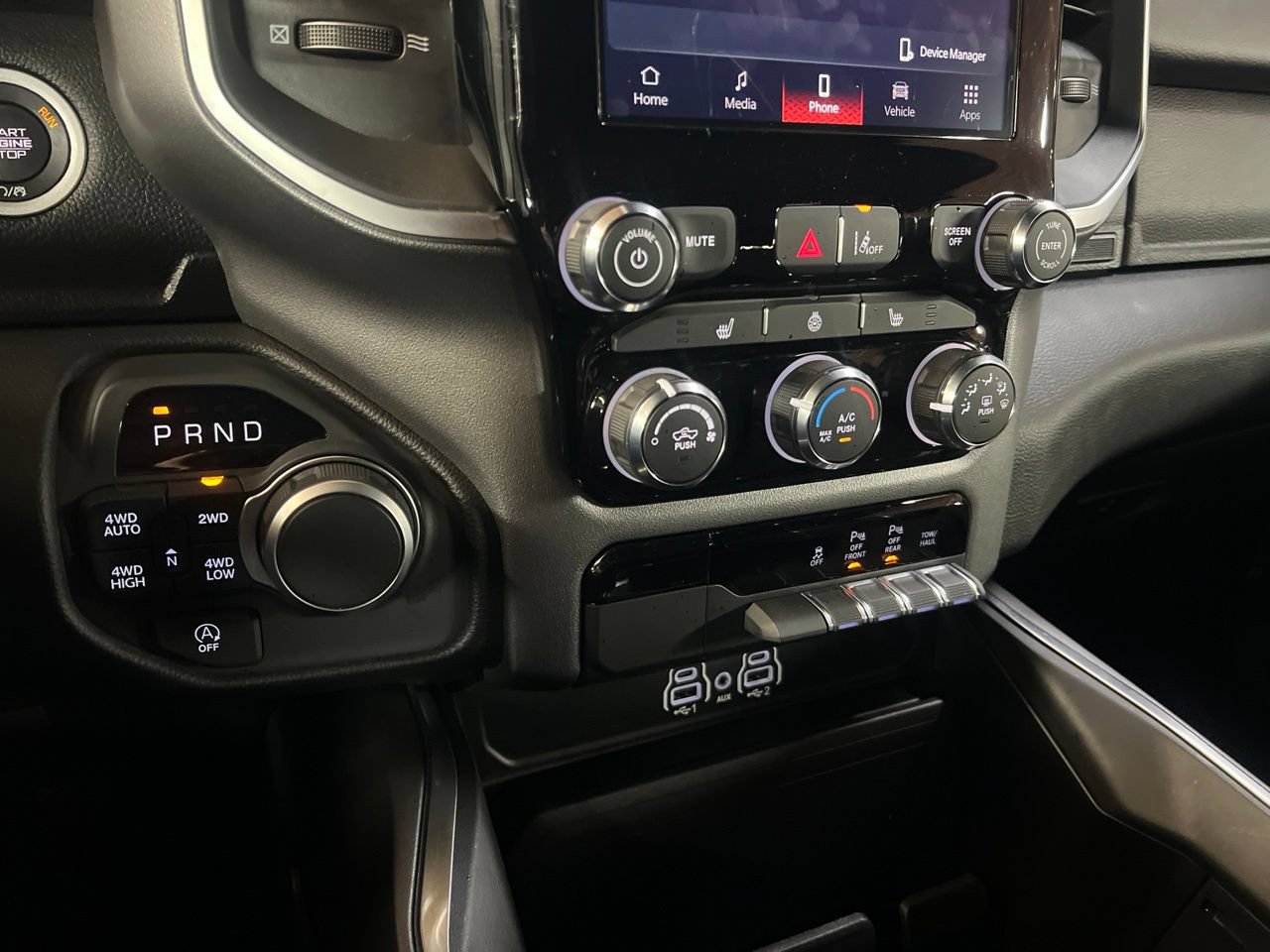 Used 2025 RAM 1500 Big Horn AWD/4WD image 24