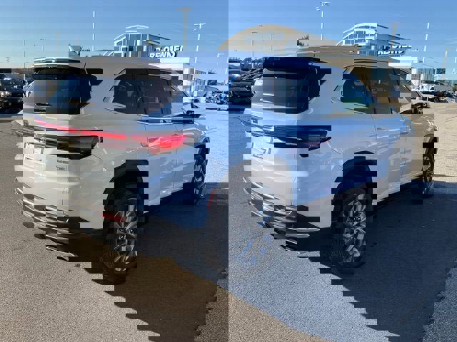 New 2026 Buick Enclave Preferred w/ Power Package image 24