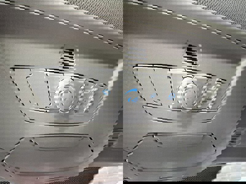 Used 2013 Ford Focus Titanium w/ Luxury Pkg image 17