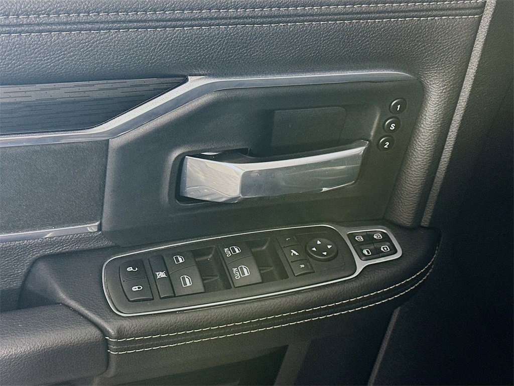 Used 2024 RAM 3500 Laramie w/ Sport Appearance Package image 24